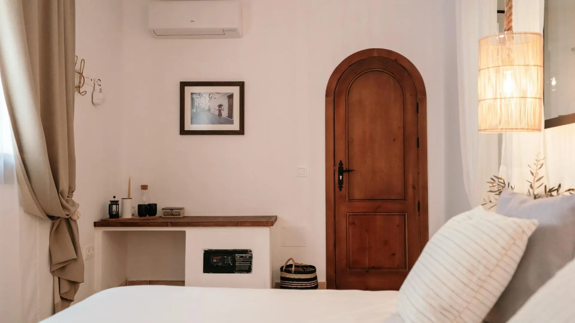 Bed & Breakfast Hearts & Home Mijas