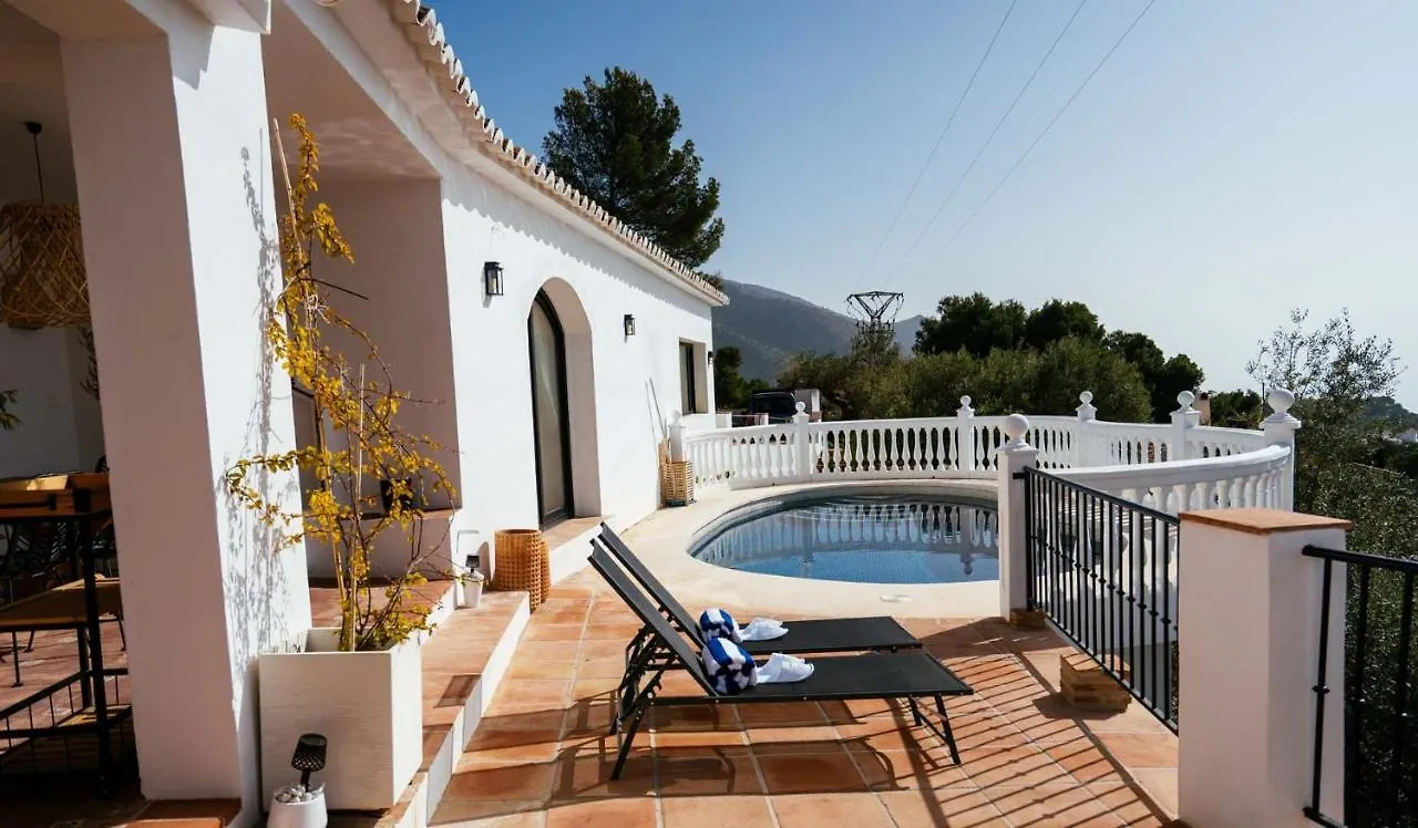 Hearts & Home Mijas Bed and breakfast